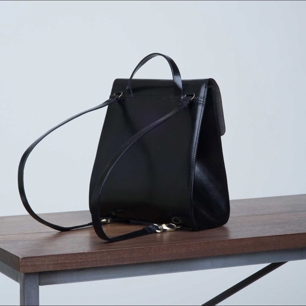 VereVerto Mini Macta Convertible Leather Backpack - Picture 12 of 16